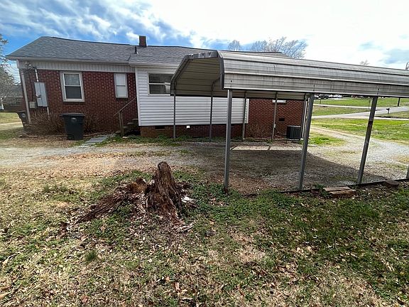 2nd image of 115 Woodland Ave