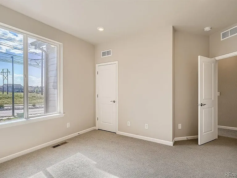 1849 S Poplar Ct — Photo 24