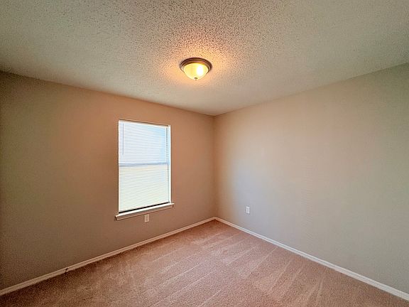 5th image of 7 Pinto Point