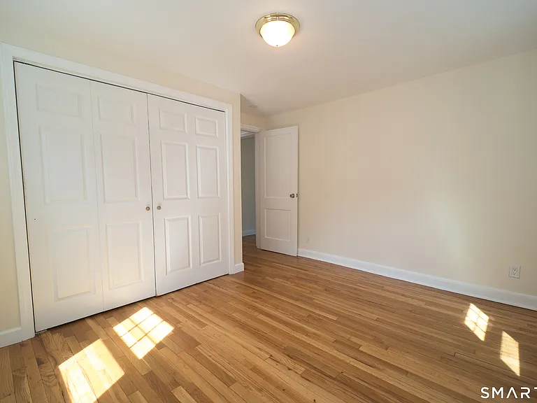 113 Clark St — Photo 10