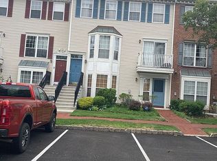 4 Persimmon Ct #45D, Jersey City, NJ 07305
