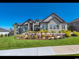 977 S Parkway Dr, North Salt Lake, UT 84054