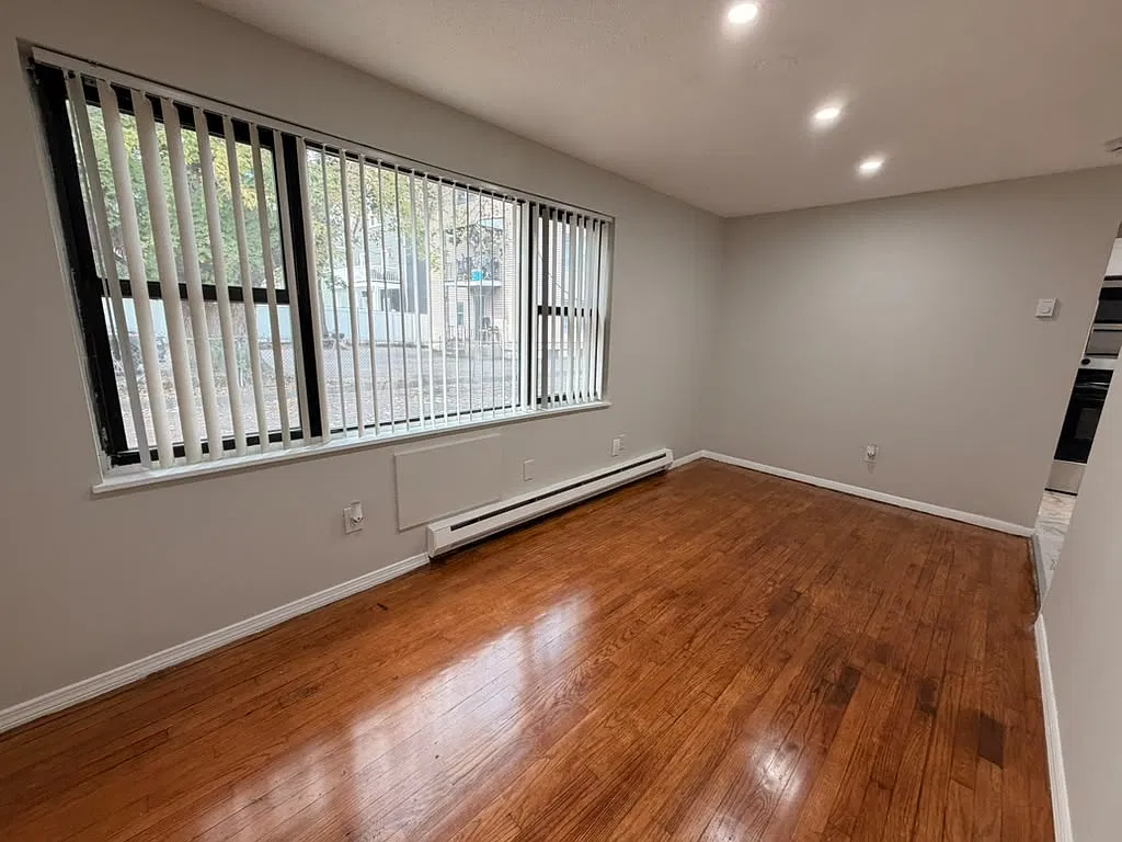 1 bed, $1,590 — Photo 3