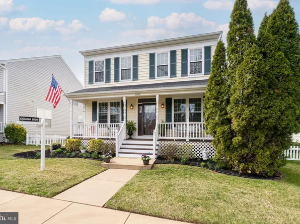 25441 Beresford Dr, Chantilly, VA 20152