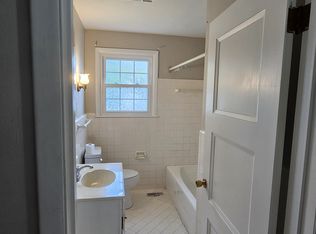 1100 Manor Rd APT B, Columbia, TN 38401