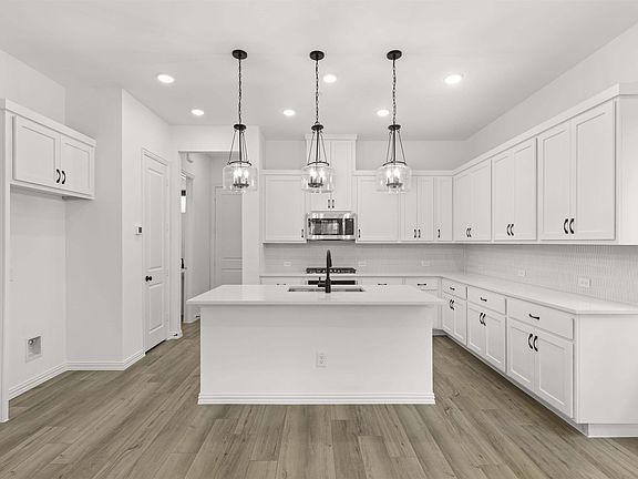 Kitchen Representative Photo