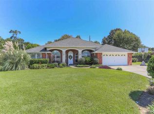 1271 Solomon Cir, Cantonment, FL 32533