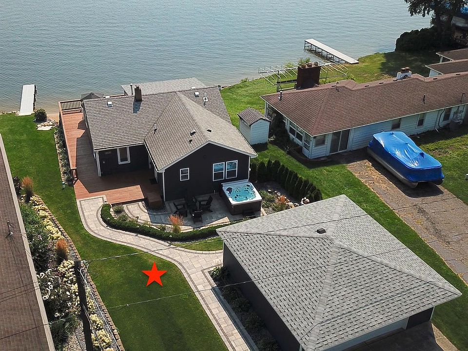 1st image of 8453 Woodland Shore Dr