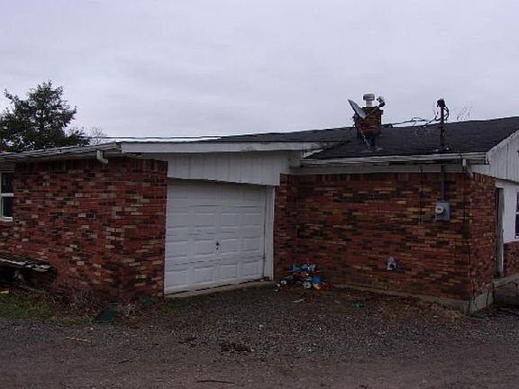 4th image of 5457 State Highway 906