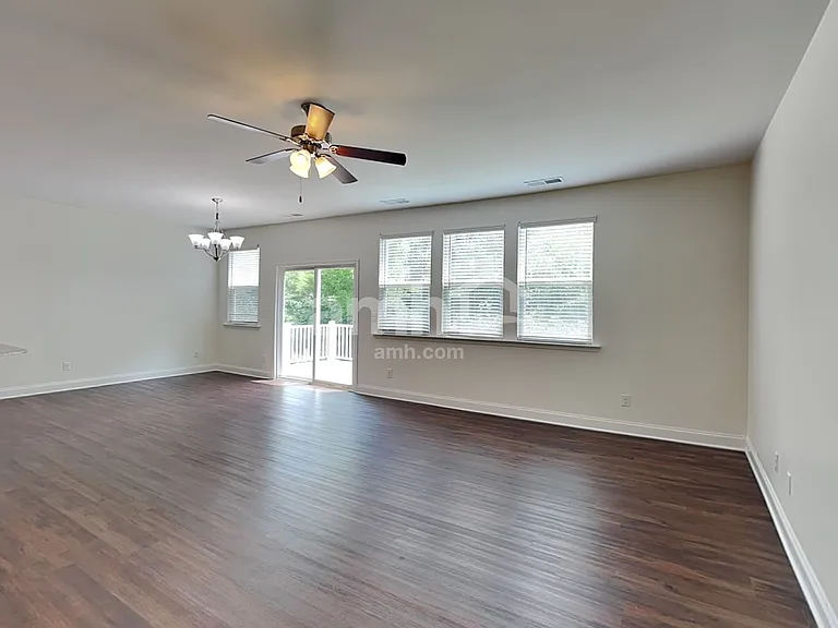 10831 Maryanna Ct — Photo 7