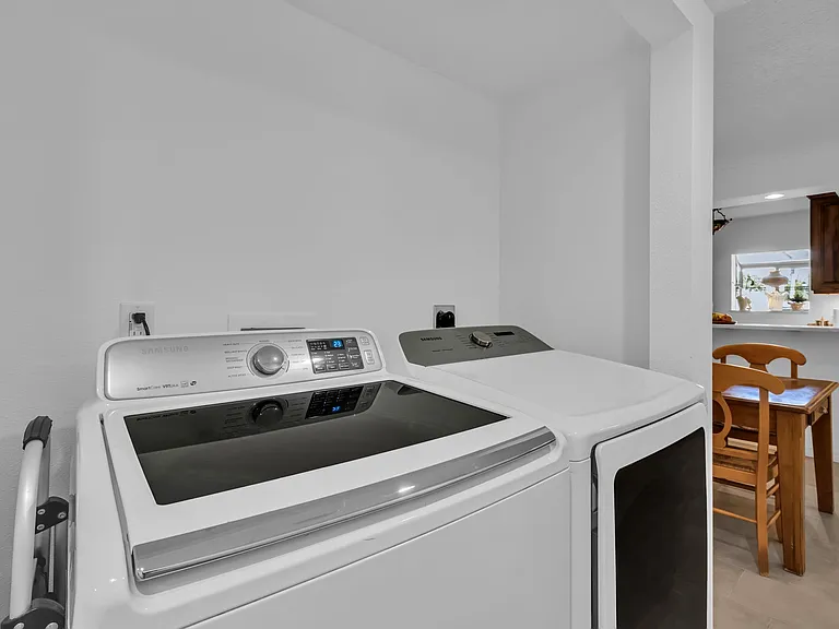 5749 Gardens Dr #5749 — Photo 8