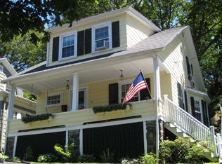 19 Banks Ter, Swampscott, MA 01907