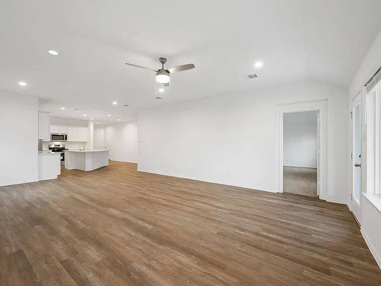 3085 Emerald Ocean Dr — Photo 41