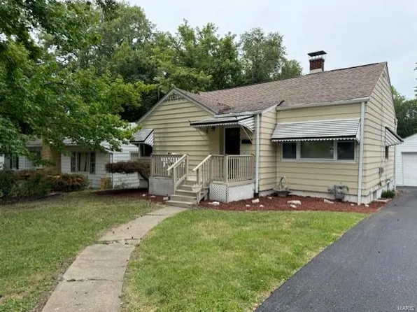 33 S 87th St, Belleville, IL 62223