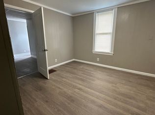 469 Nimick St APT 1, Sharon, PA 16146