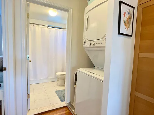 Rented by Corcoran | media 22