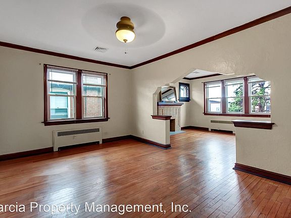 3rd image of 6020-A Carlsbad Ave