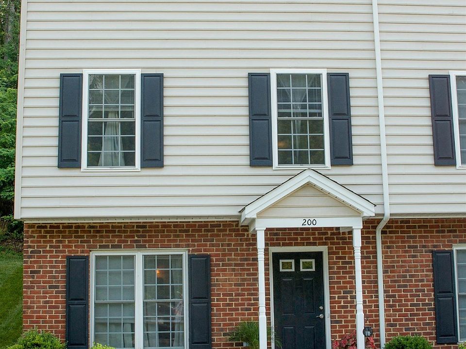 1st image of 2009 Lakeside Dr Unit 200