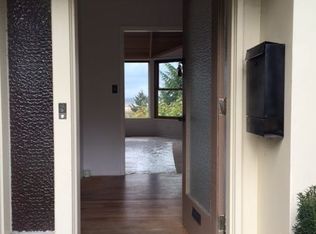 2855 NW Cornell Rd, Portland, OR 97210