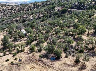 285 & 286 Cougar St, Hornbrook, CA 96044