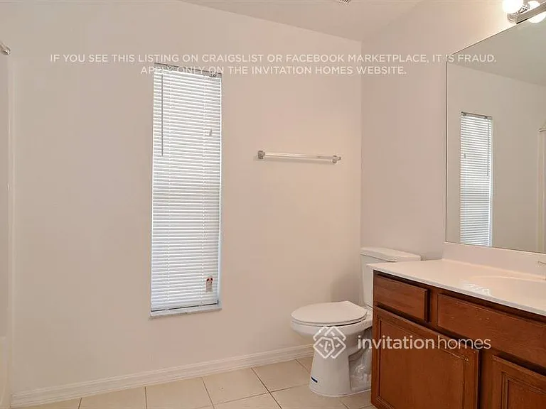 2090 SW Capeador St — Photo 14