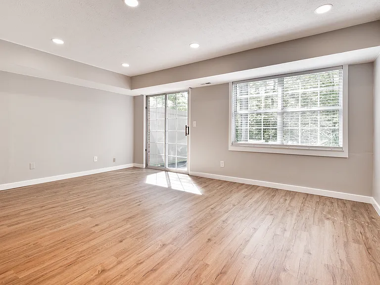 10555 Montgomery Rd #83 — Photo 9