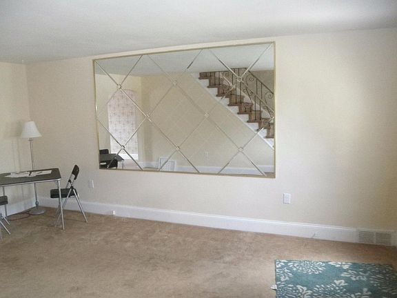 3rd image of 1139 Myrtlewood Ave