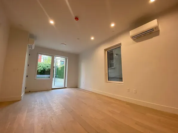 109 South 3rd Street image 10 of 22