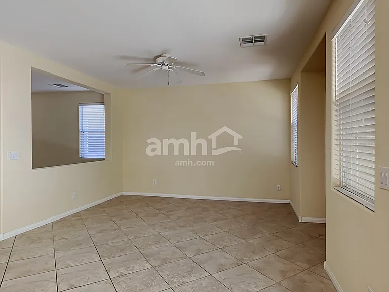 37 Harbor Pines Ct — Photo 6