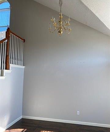 4th image of 517 Bristlecone Dr