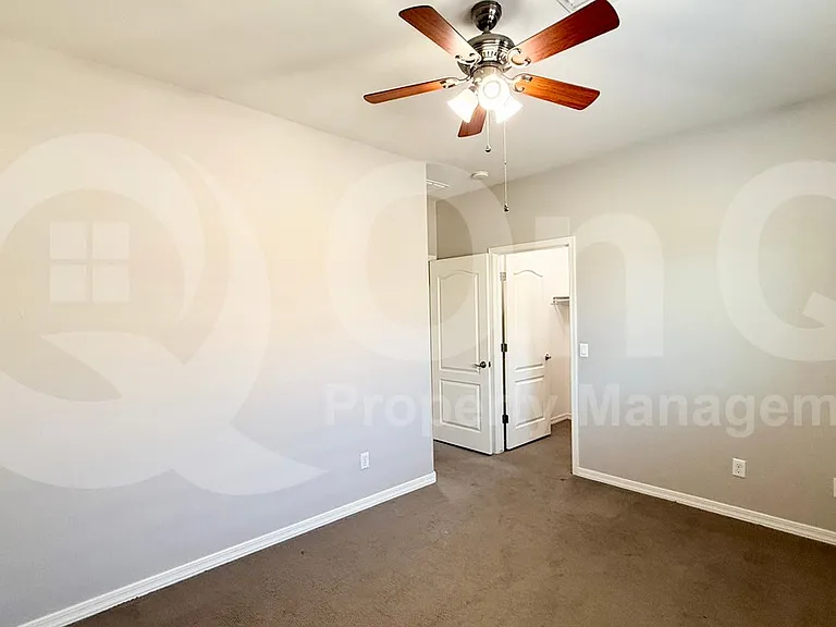 1477 E Hummingbird Way — Photo 10