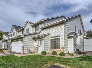 8606 Quarry Ridge Ln UNIT A, Woodbury, MN 55125