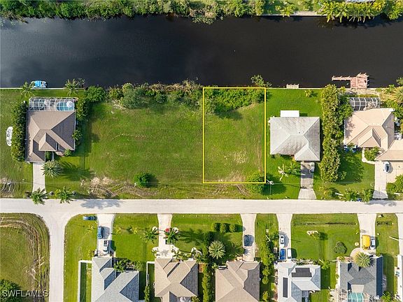 5th image of 2810 NW 4th St