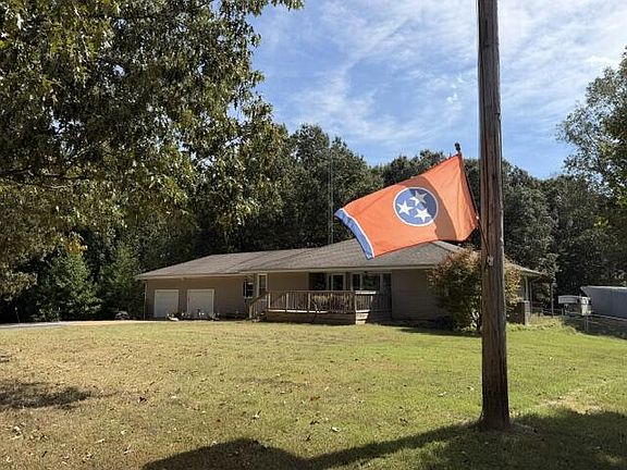 2nd image of 4550 Hyndsver Rd
