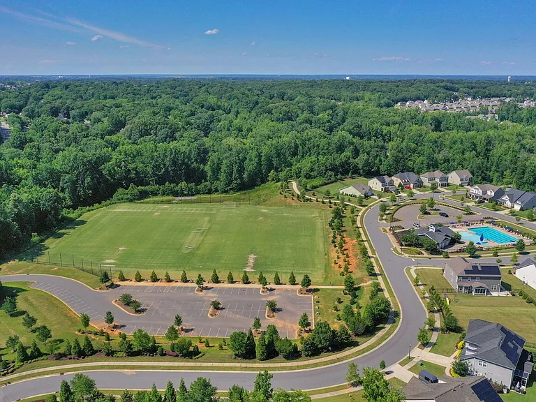10245 Paper Birch Dr — Photo 41