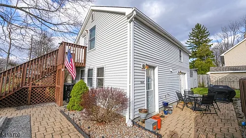 286 Belvidere Ave Photo 1