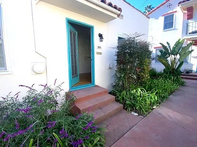 124 W Ortega St — Photo 14