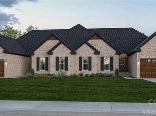 3330 48th Ave NE #9B, Hickory, NC 28601