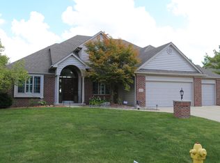 2235 Longleaf Dr, Fort Wayne, IN 46814