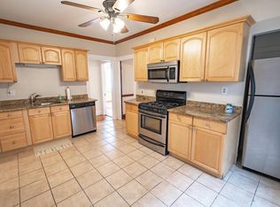 128 Nichols Ave #1, Watertown, MA 02472