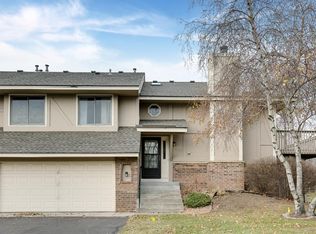 8446 Yucca Ln N, Maple Grove, MN 55369