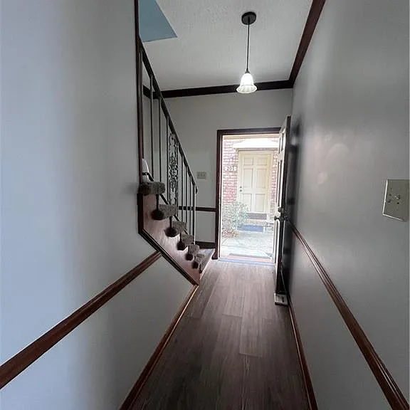 5204 W Napoleon Ave S #101 — Photo 2