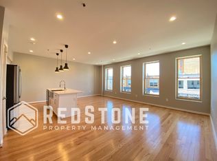 102 W Front St #202, Burlington, NC 27215