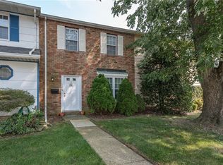 128 Kingsley Way, Freehold, NJ 07728