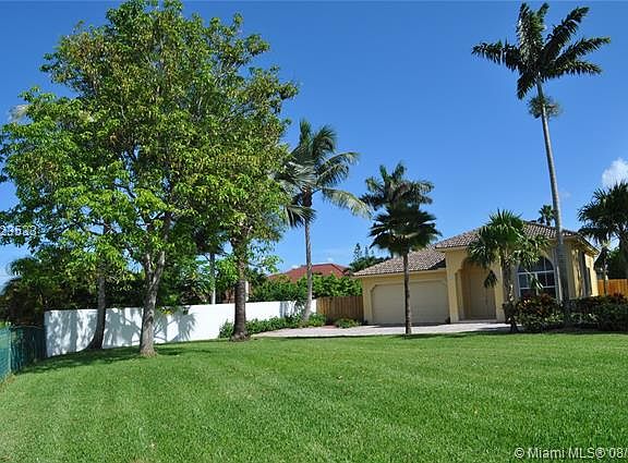 2nd image of 16021 SW 90th Ct