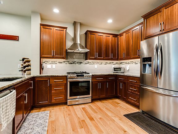 5th image of 2235 Corinthian Ct
