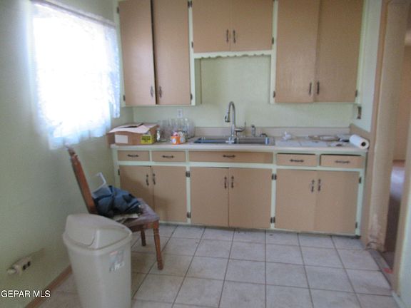 2nd image of 327 George Orr Rd