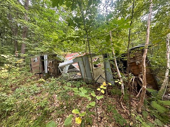 2nd image of N 8790 Bowery Road