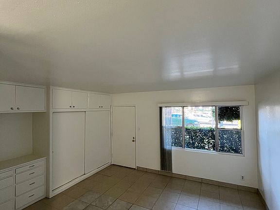 4th image of 2922 Pico Blvd APT C
