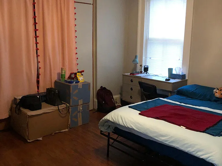 401 W Green St — Photo 10